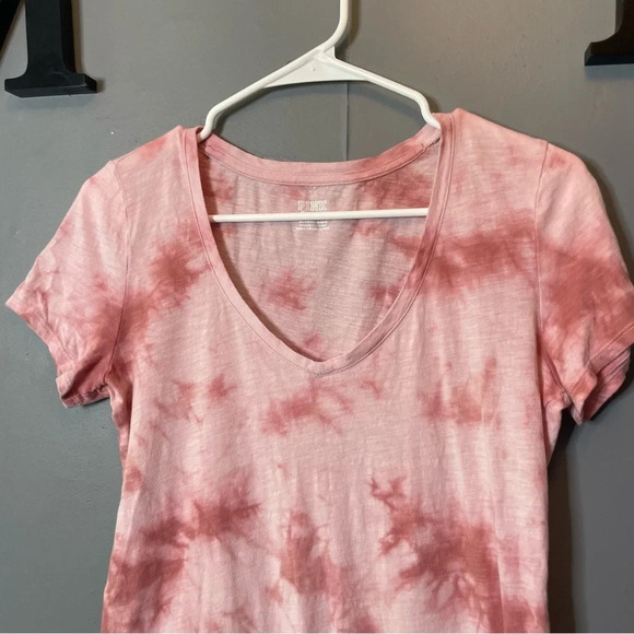 Victoria’s Secret PINK pink tye dye vneck short sleeve shirt size xs - Picture 2 of 7